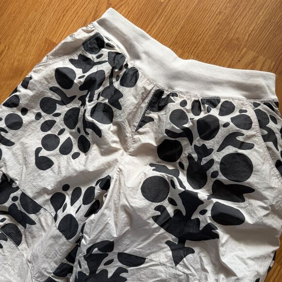 Free People Movement Parade Joggers Size Large - Picture 7 of 12